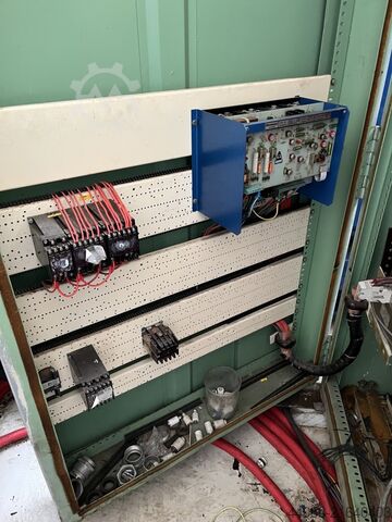 Rundschleifmaschine TOS BUC63A