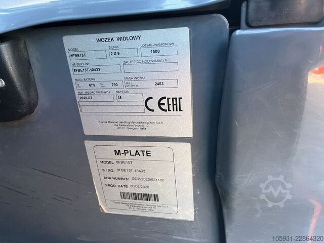 Carrello elevatore elettrico a 3 ruote Toyota 8FBE15T