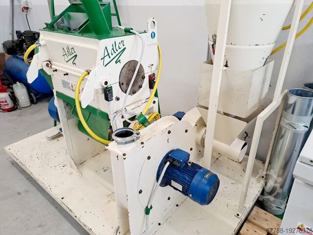 Genbrug af forstærkede tekstilprodukter ADLER A6-RM2 80 kg/h 22 kW for tarpaulins, banners, rubber hoses