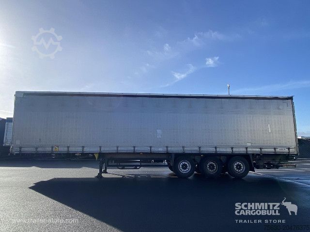 Open semitrailer with tarp Schmitz Cargobull Semitrailer Curtainsider Standard Hayon