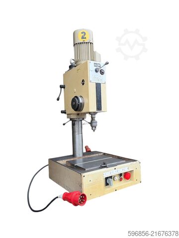 Стійкова свердлильна машина BT2 | Промислова | 380V | DDR Wiertarka stołowa BT2 | Przemysłowa | 380V | DDR Wiertarka stołowa BT2 | Przemysłowa | 380V | DDR