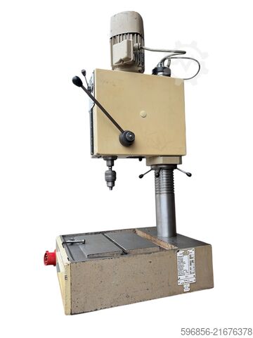 Стійкова свердлильна машина BT2 | Промислова | 380V | DDR Wiertarka stołowa BT2 | Przemysłowa | 380V | DDR Wiertarka stołowa BT2 | Przemysłowa | 380V | DDR