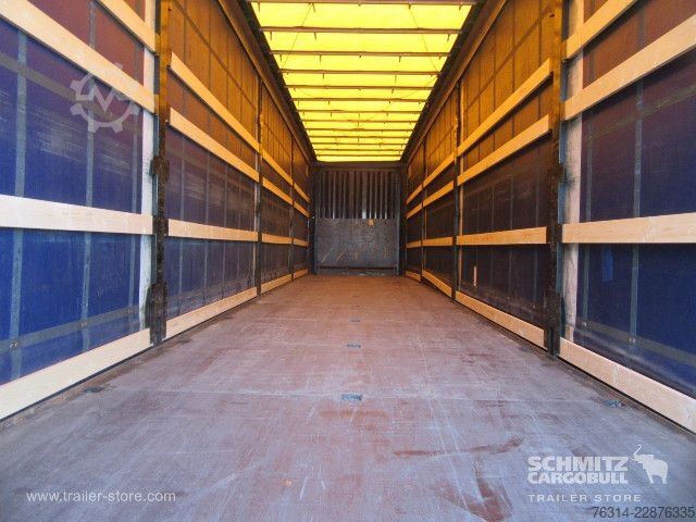 Otvorena poluprikolica sa ceradom Krone Curtainsider Mega