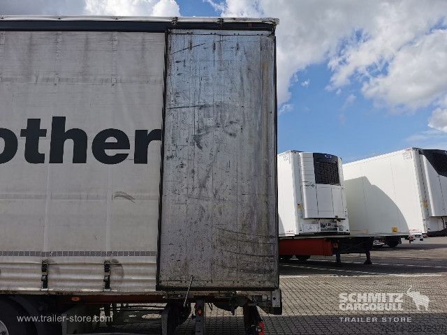 Semiremorcă deschisă cu prelată Schwarzmüller Curtainsider Mega