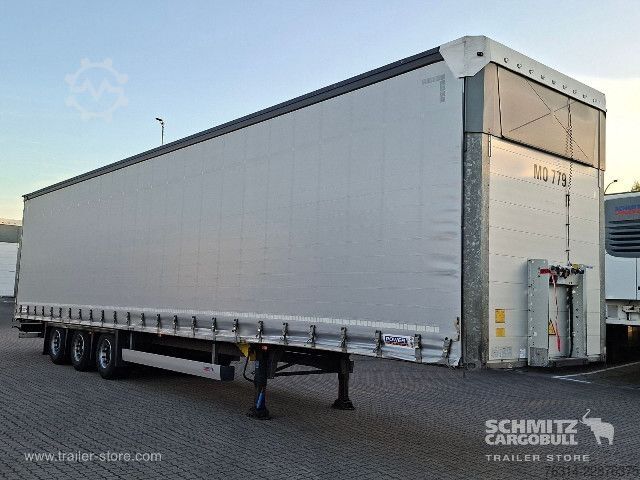 Semiremorcă deschisă cu prelată Schmitz Cargobull Curtainsider Mega Getränke