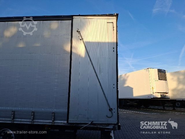 Semiremorcă deschisă cu prelată Schmitz Cargobull Curtainsider Mega Getränke