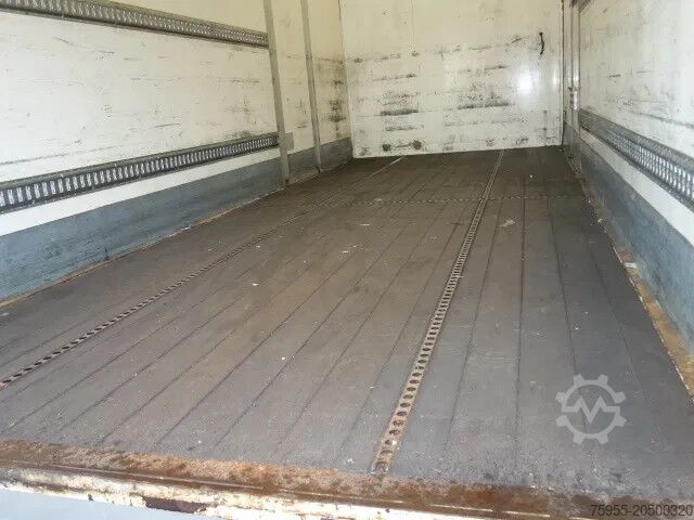 Suitcase Volvo FE 260