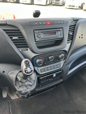 BE-SZM Iveco Daily 40C17 3.0 Hi Matic / BE Trekker / 296 dkm...