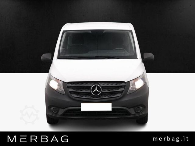 Samochód do zadań specjalnych Mercedes-Benz Vito