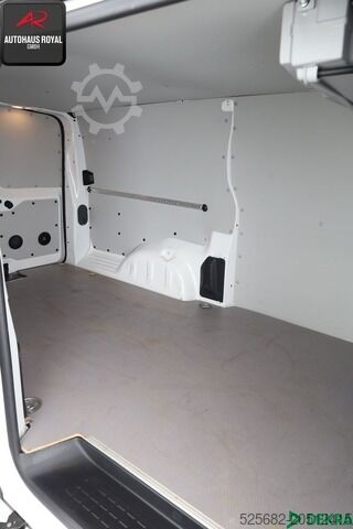 Van diperibadikan opel Vivaro 2.0 D CARGO L KASTEN PHARMAAUSBAU,KAMERA