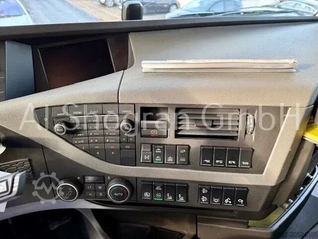 Transportador de madera Volvo FH 16.750 8x2 / Loglift BF118S / Eu6