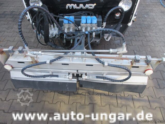 οδοκαθαριστικό μηχάνημα Multicar Schwemmaufbau Muvo Cristal 3000 BP  80ba