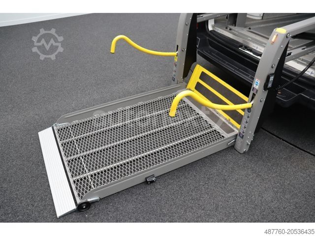 Minibus VOLKSWAGEN Crafter 35 *ROLLSTUHL-LIFT* KAMERA+STNADHEIZ 200