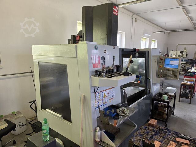 Centro de maquinação vertical HAAS VF-3
