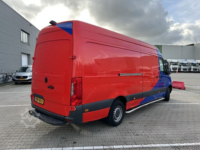 Tovornjak z zabojnikom Mercedes-Benz Sprinter 311 2.2 CDI Euro 6D / 145 dkm / L3 H2 ...