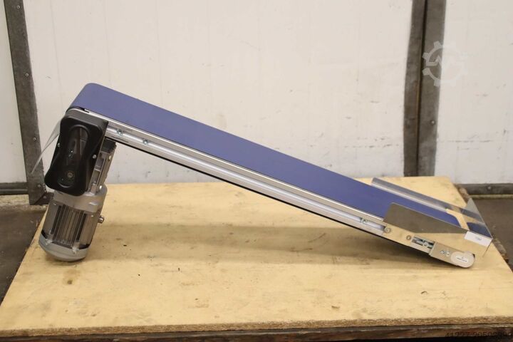 Konveyör bandı 21 m/dak Robotunits C4N A 200x1000