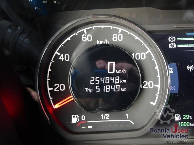 Standardni vlačilec Scania S 500 NA - HIGHLINE - 2x TANKs - ACC