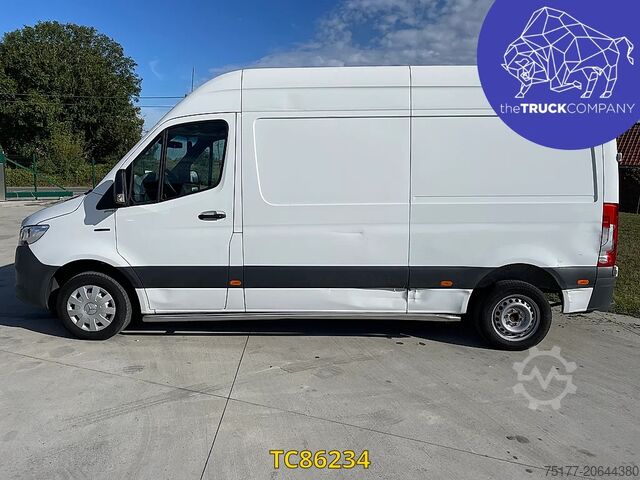 박스 밴 Mercedes-Benz E-SPRINTER L2H2 41kWh