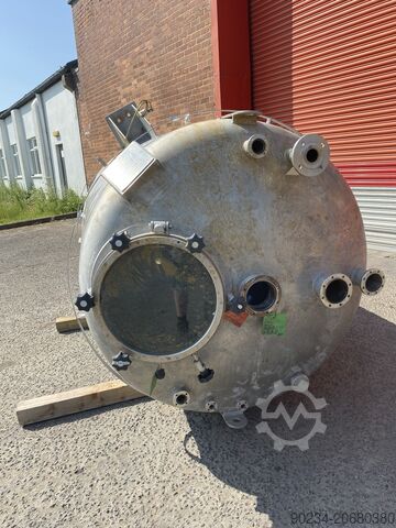 FIB Teollisuusyritykset, 3 900 litraa FIB INDUSTRIELE BEDRIJUEN 3,900 Litre