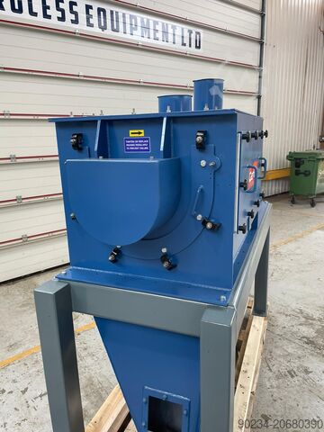 Gericke tyyppi N450X800 MK2 ruostumattomasta teräksestä / pehmeästä teräksestä valmistettu nibbleri Gericke N450X800 MK2