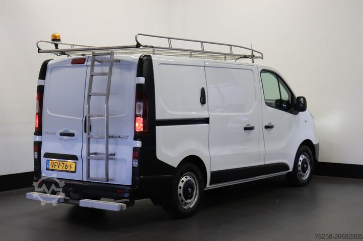 รถตู้ Renault Trafic 1.6 dCi EURO 6 - Airco - Cruise - PDC - ...