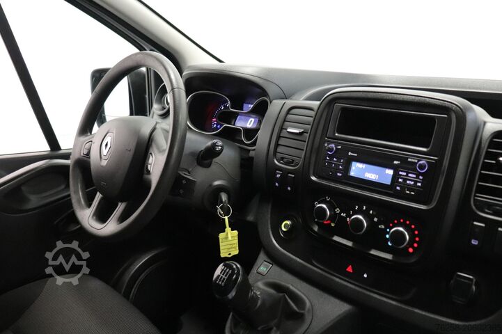 รถตู้ Renault Trafic 1.6 dCi EURO 6 - Airco - Cruise - PDC - ...