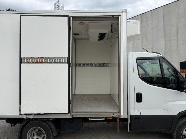 Kombi-hladnjača IVECO DAILY 35C18 FG. ISOTERMICO + GRUPPO FRIGO. DOPPIA