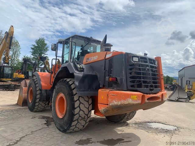 Nakladač Hitachi ZW310
