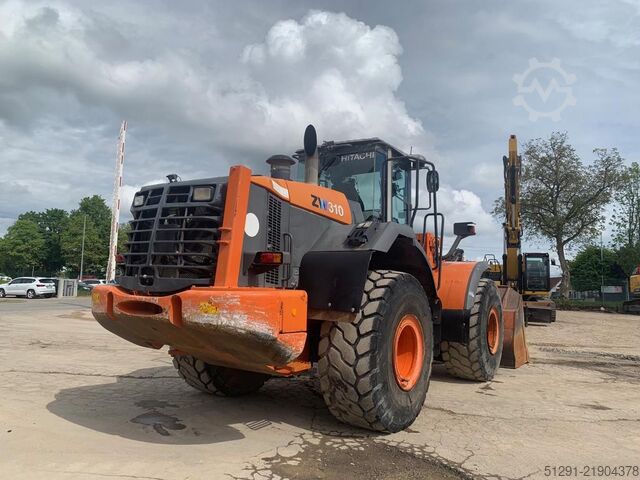 Nakladač Hitachi ZW310