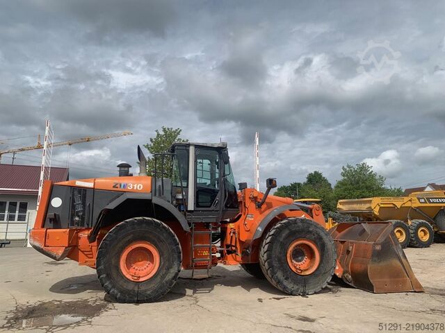 Nakladač Hitachi ZW310