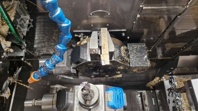 CNC soustruh LICO LNT-65S