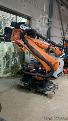 Robot industrial KUKA KR 240 R2900 ULTRA KRC4