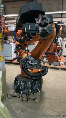 Robot industrial KUKA KR 240 R2900 ULTRA KRC4