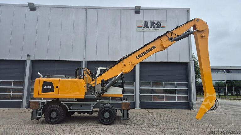 Materiaalverwerkingsmachine Liebherr LH30 M