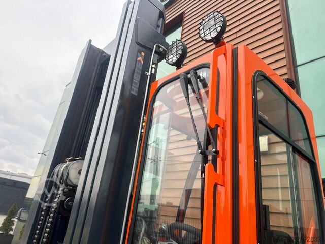 四向叉车 Hubtex DQ45G/Only 3310 h/Telscopic forks