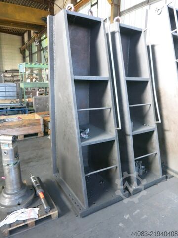 Spaudos kampas  2400X750x1000