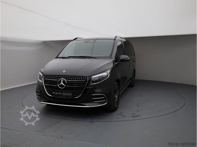 Kleinbus Mercedes-Benz V 220 d Avantg AMG Pano AHK Leder Multib Distr
