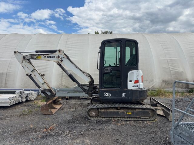 Kāpņu ekskavators Bobcat E35 / 2012 Bobcat E35z