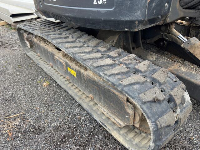 Kāpņu ekskavators Bobcat E35 / 2012 Bobcat E35z