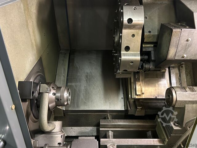 Pusat pembubutan dan milling CNC HAAS ST-10Y