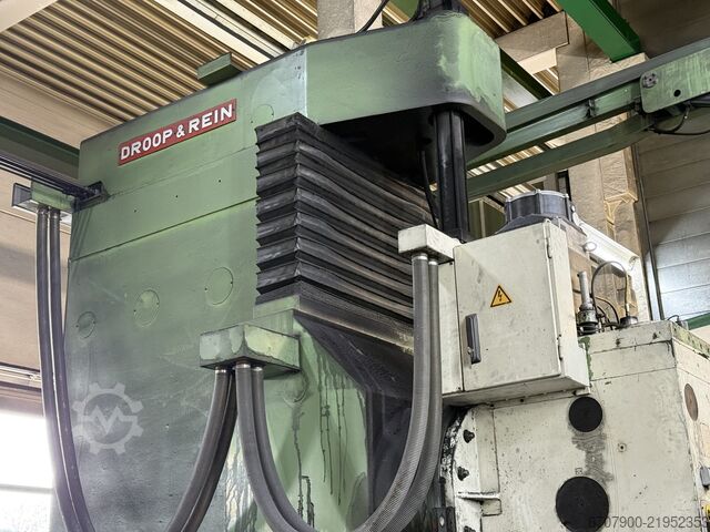Droop & Rein FSM 1406 DA 30 – Mașină de frezat CNC tip pat DROOP+REIN FSM 1406 DA 30 kcf