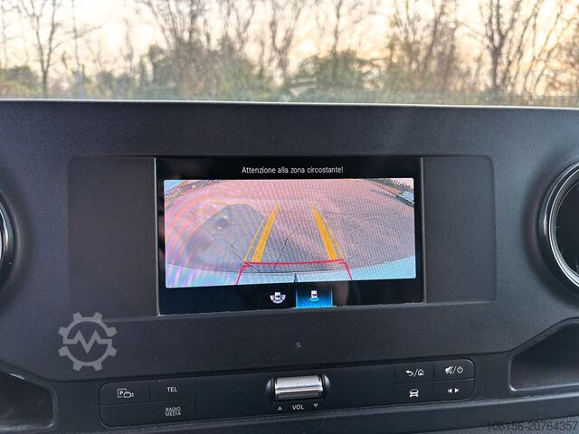 রেফ্রিজারেটেড ভ্যান Mercedes-Benz Sprinter 316