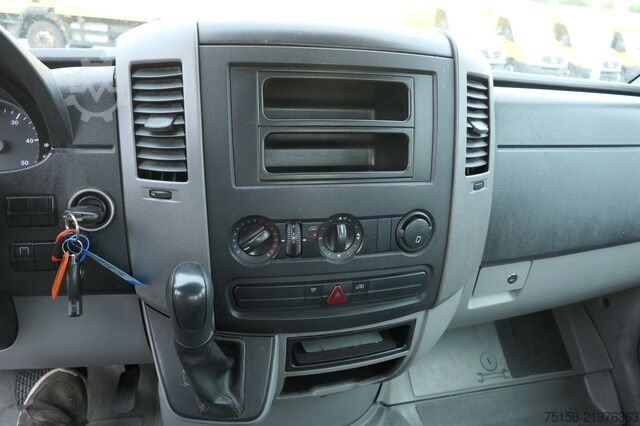 Pick-up van mercedes-benz Sprinter 209 CDI DoKa AHK