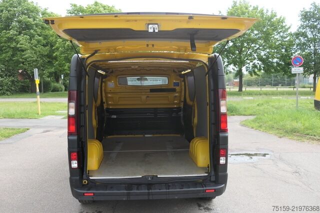 Panel van renault Trafic dCi 120 L2H1 3,0t Komfort