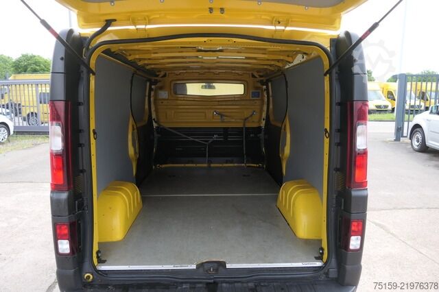 Panel van renault Trafic dCi 120 L2H1 3,0t Komfort