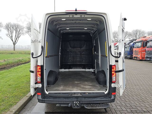 ऊंची छत वाला स्टेशन वैगन M.A.N. TGE 3.140 ac automaat EURO6