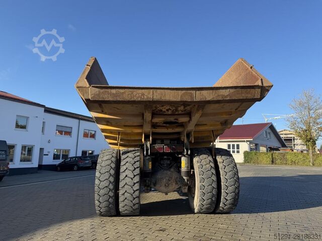 Dumper Komatsu HD405-7