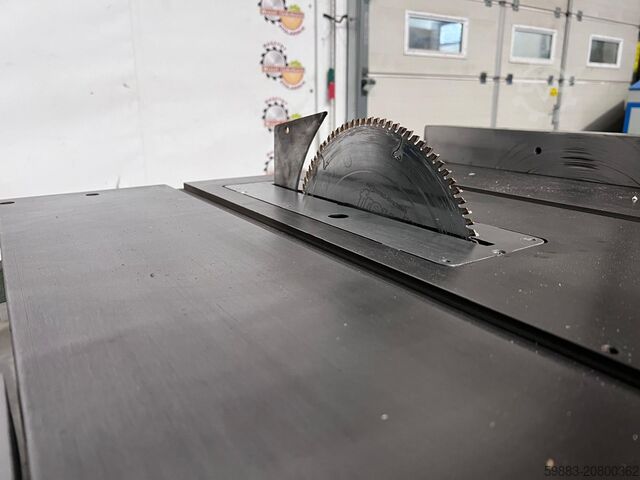 Tvarovací stroj SCM SI12