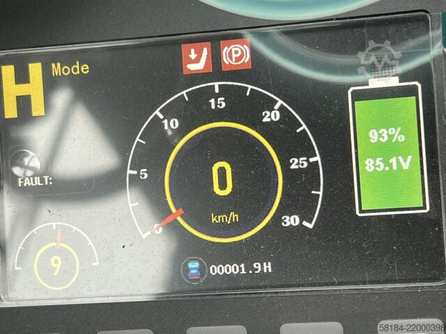 Elektrische vorkheftruck met 4 wielen Bobcat B35NS