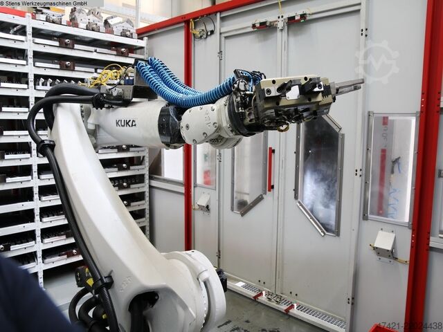 Robot - Manipolazione KUKA KR 180 R2900 prime